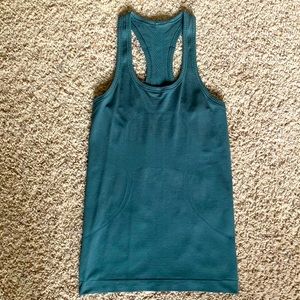 Lululemon Swiftly Tech Tank